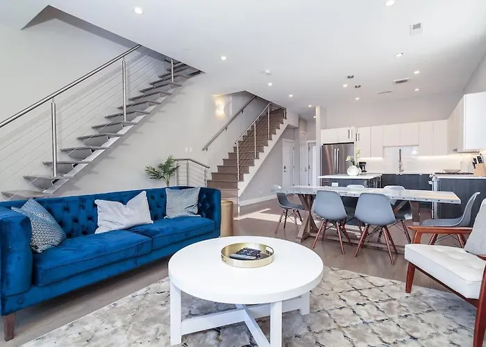 Breathtaking Downtown Penthouse B - Sleeps 11