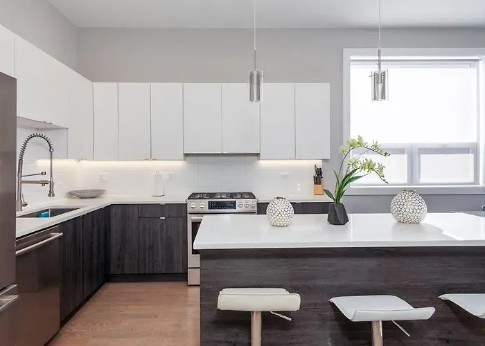Сasa de vacaciones Breathtaking Downtown Penthouse B - Sleeps 11 *